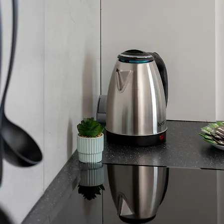 Cozy & Functional With Parking And Balcony By Renters *